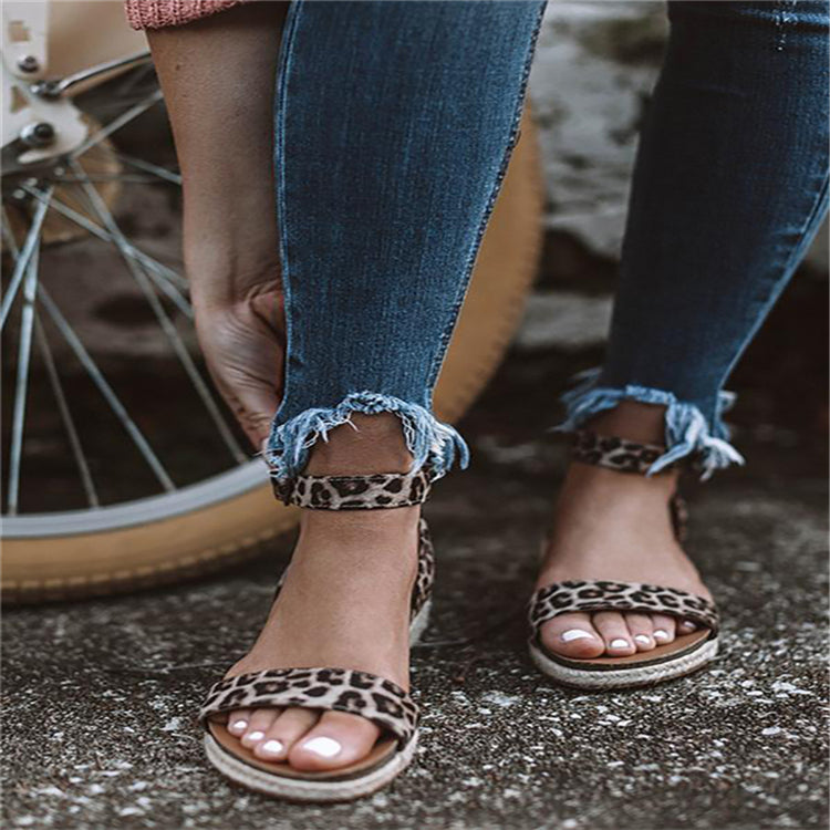 Enamor Sandals