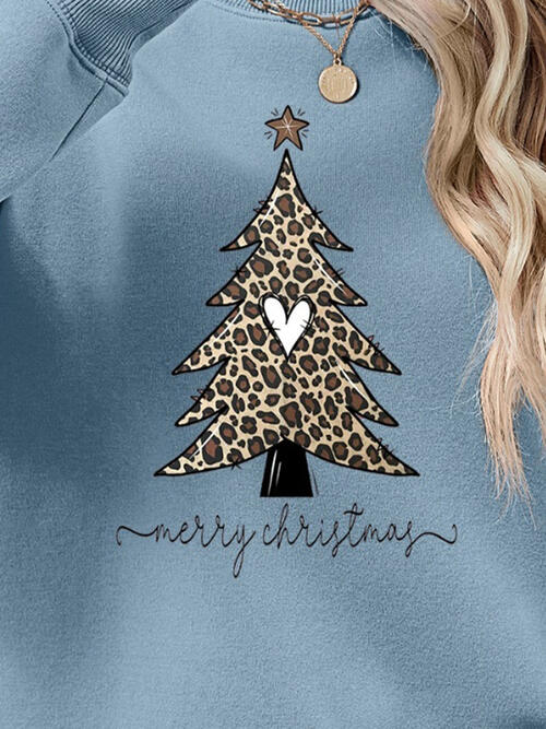 Heart Christmas Tree Graphic Long Sleeve Sweatshirt