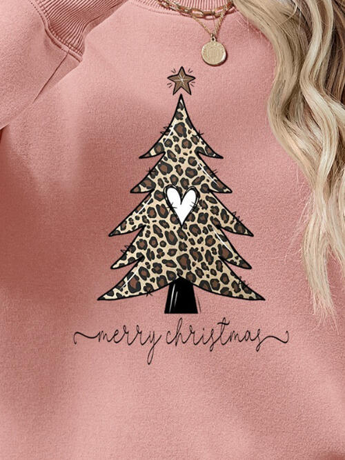 Heart Christmas Tree Graphic Long Sleeve Sweatshirt